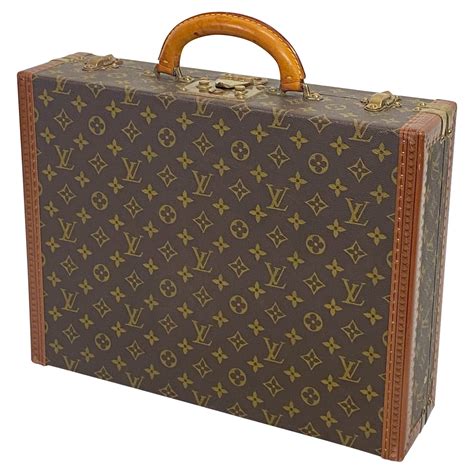 valise louis vuitton ancienne prix|louis vuitton travel suitcase.